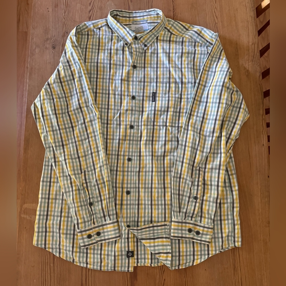 Columbia Men's Button Down - 100% cotton
